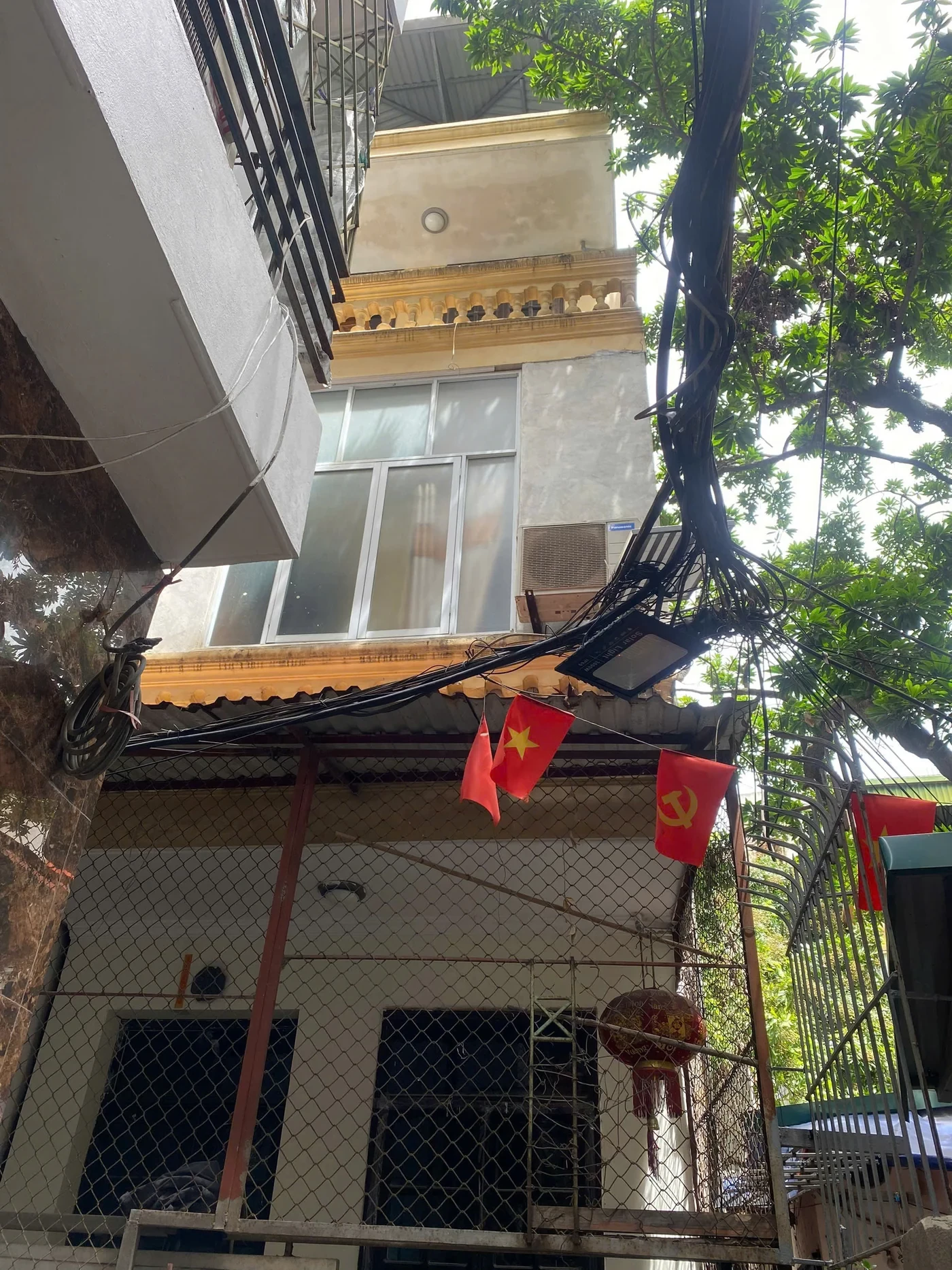 Mặt tiền nhà phố trước khi cải tạo