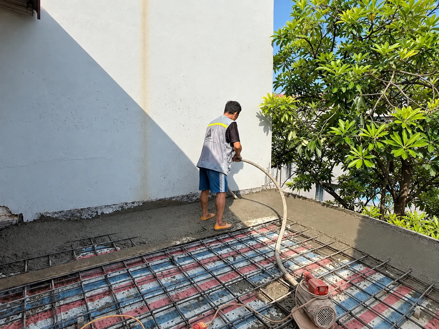 Thi công lại sàn trong quá trình cải tạo nhà phố